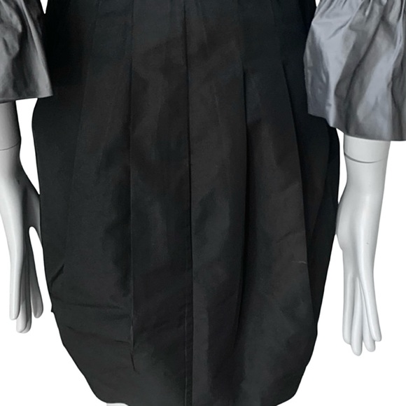 BCBG MAX AZRIA grey dress taffeta with bell sleeves - Picture 5 of 11